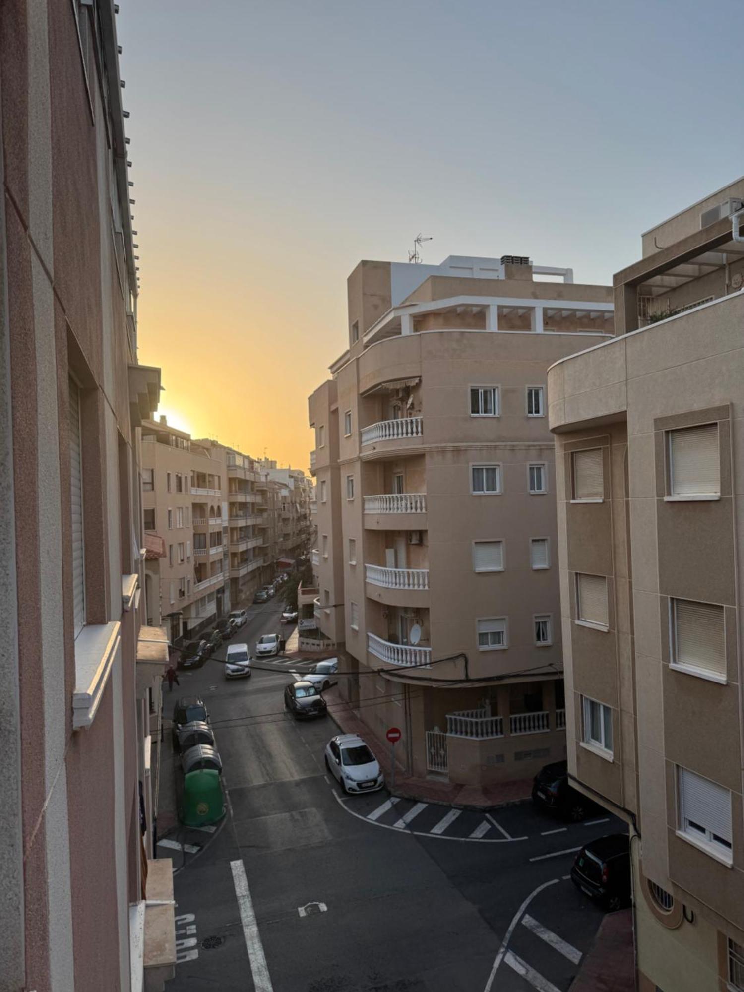 Almuden'S Green Apartment, High-Speed Free Wifi, 250M To Beach, The Center Of Torrevieja Exterior foto