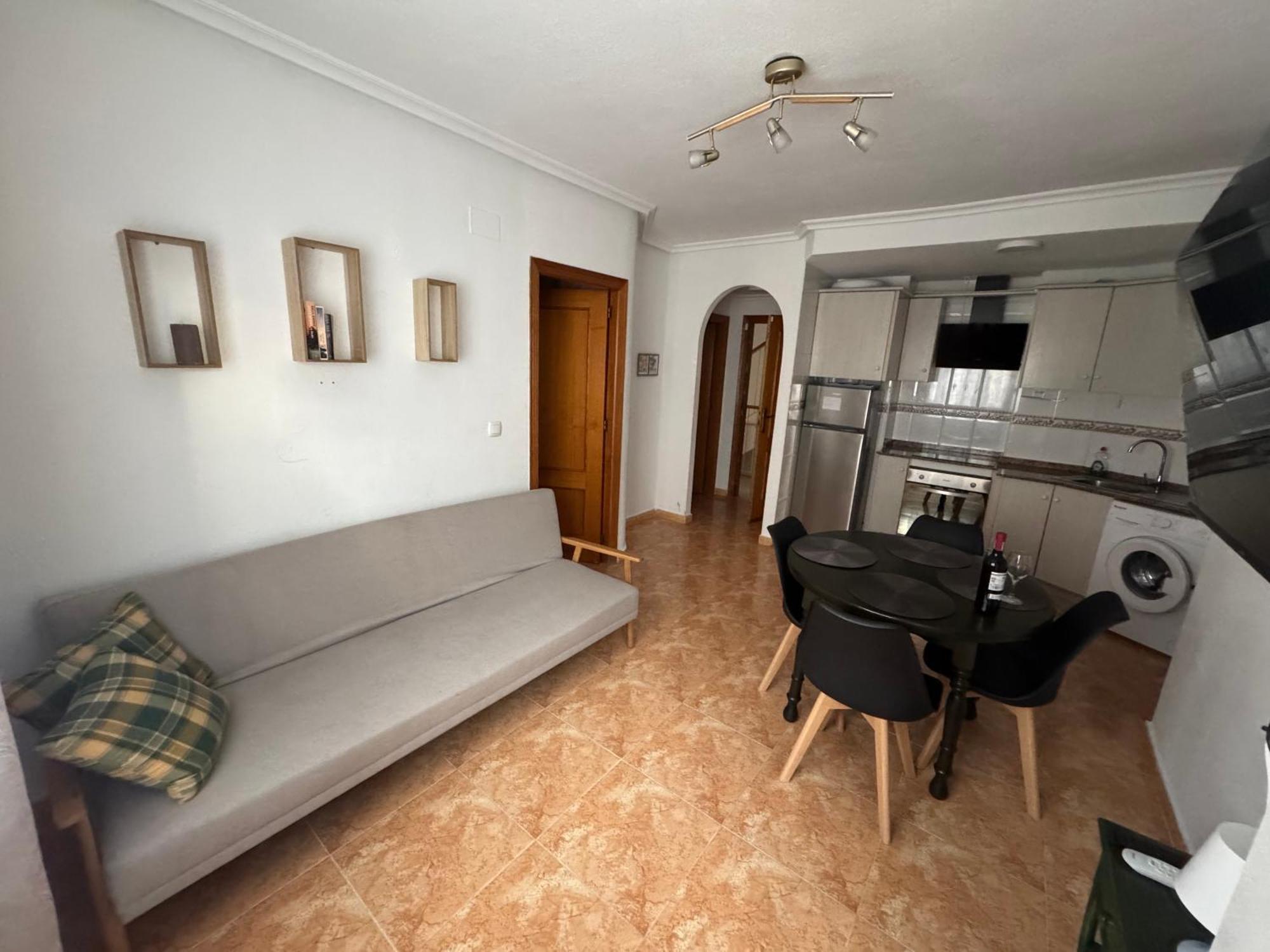 Almuden'S Green Apartment, High-Speed Free Wifi, 250M To Beach, The Center Of Torrevieja Exterior foto